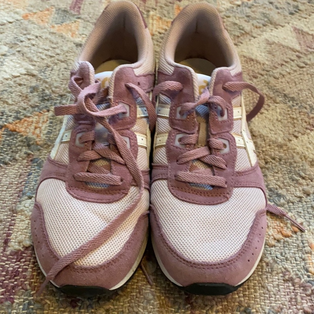 ASICS lyte classic